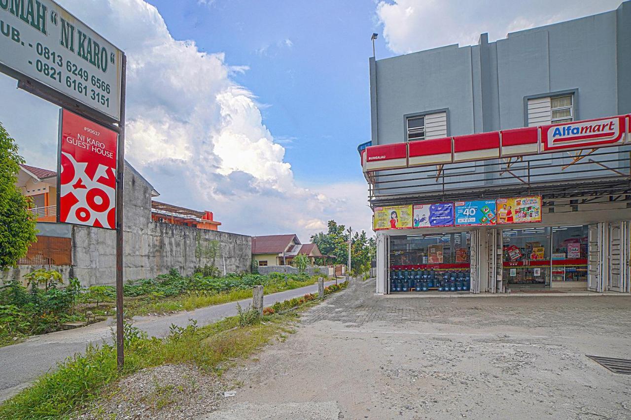 Oyo 90637 Rumah Ni Karo 메단 외부 사진