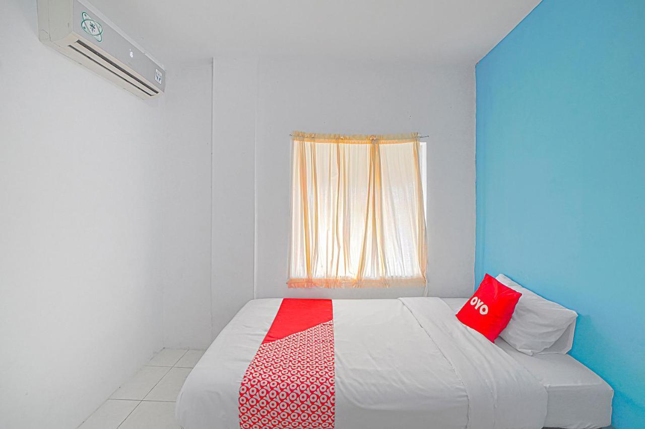 Oyo 90637 Rumah Ni Karo 메단 외부 사진